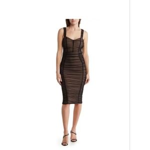 KENEDIK Ruched Bodycon Dress